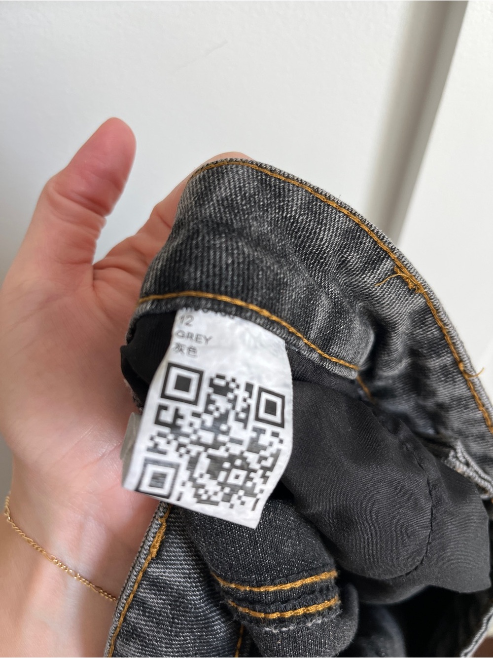 Women’s Barrel Washed Black Denim Jeans Size 12 - Picture 5 of 5